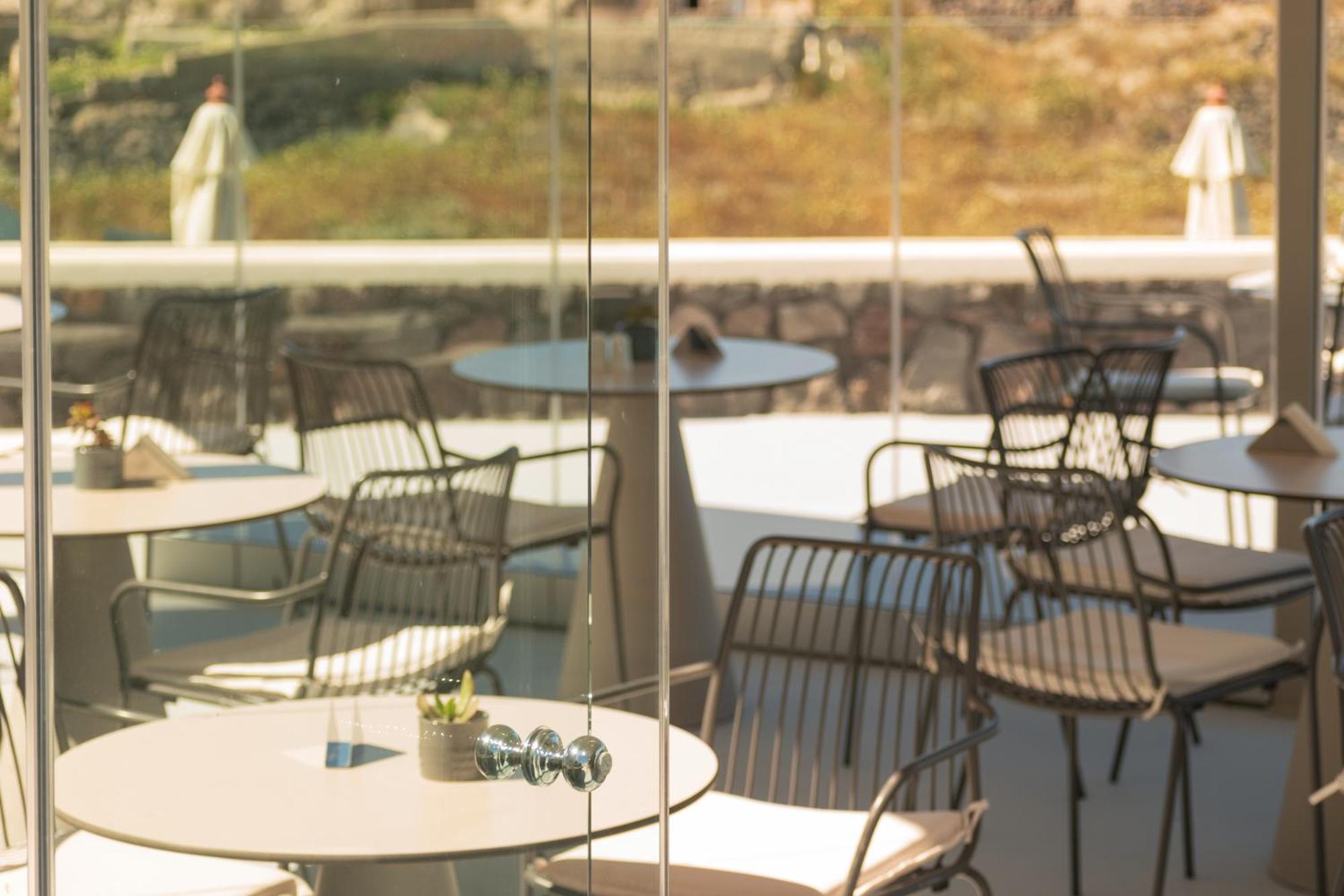 Adorno Oia Hotell Eksteriør bilde